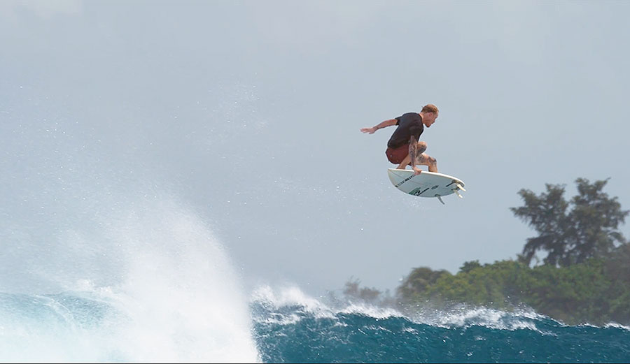 Chippa Wilson Octopus aerial surfing