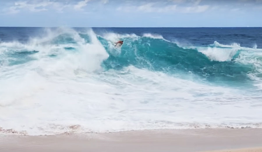 Jamie O'Brien Keiki shorebreak north shore oahu