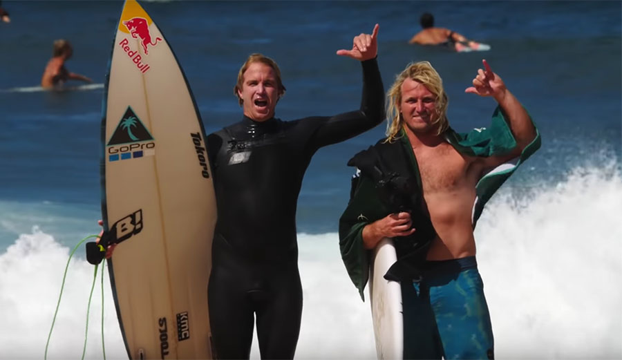 Jamie O'Brien Ben Gravy surf Hawaii
