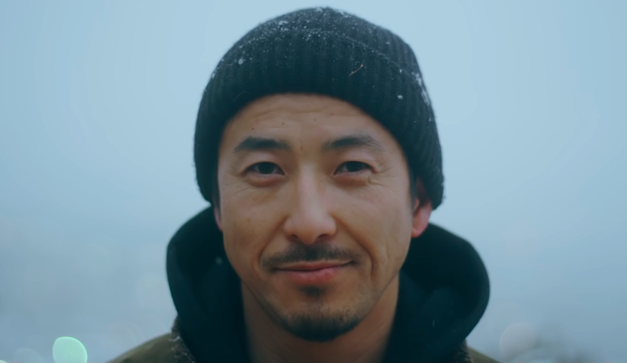 Japanese snowboarder Shin Biyajima.