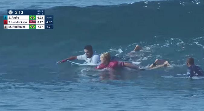 fighting, surfing, north shore