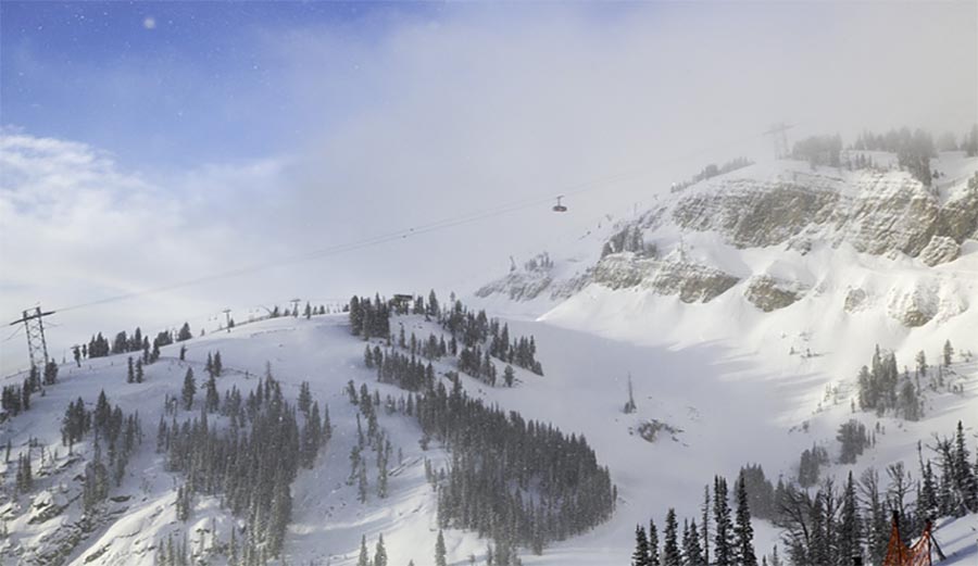 avalanche, jackson hole mountain resort, skiing, snowboarding