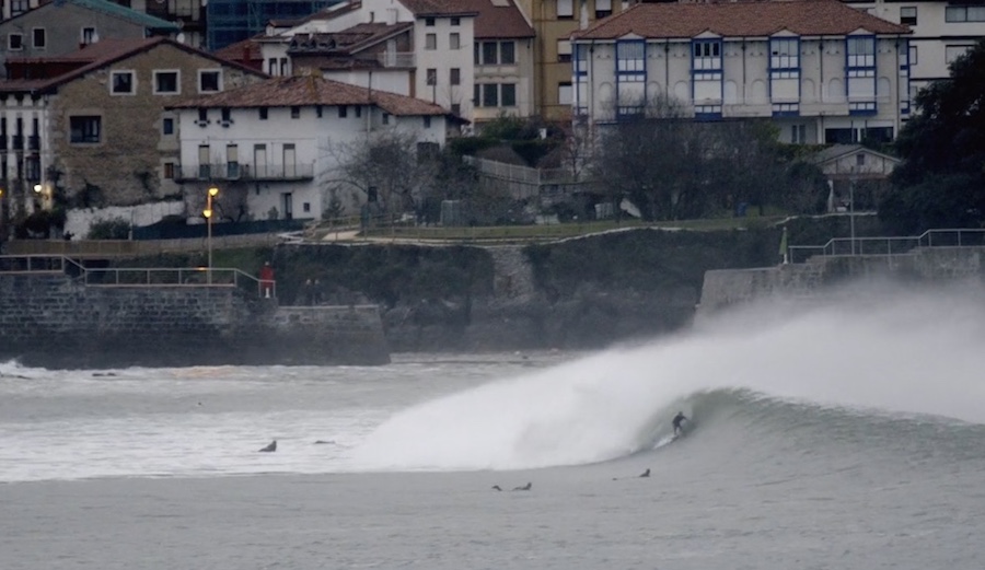 Kepa Acero on a Mundaka wave so picture perfect it'll make you second guess how the Championship Tour left the place in the dust.