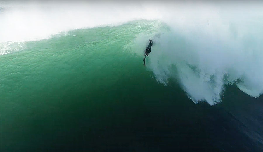 kalani lattanzi bodysurfing nazare