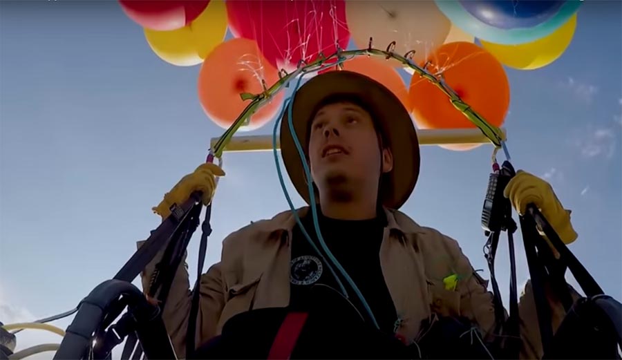 helium, balloons, flying, Up, British man, Great Britain, South Africa, Tom Morgan