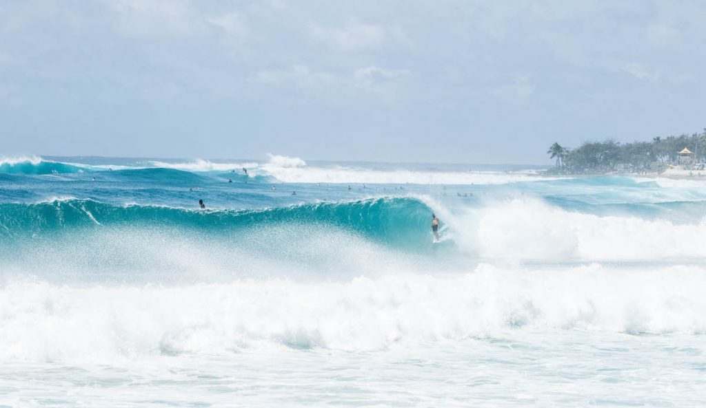 Cyclone Oma hits the Gold Coast