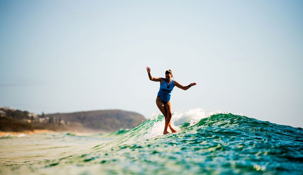 surfing Noosa Longboard Open