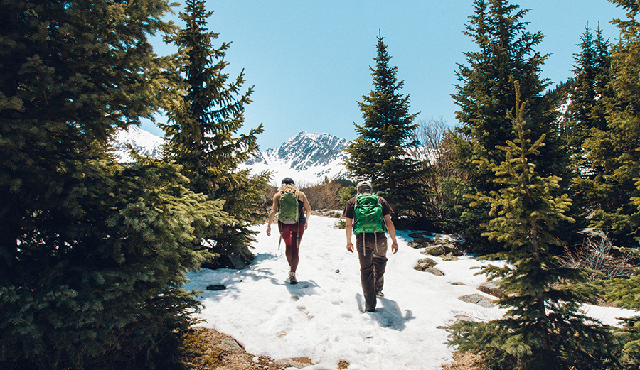 5 Ways to Not Fight With Your Partner When Playing Outside