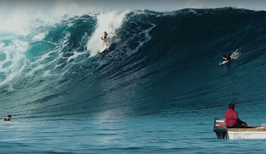 Jake Kelley surfing Hypto Kryto at Cloudbreak