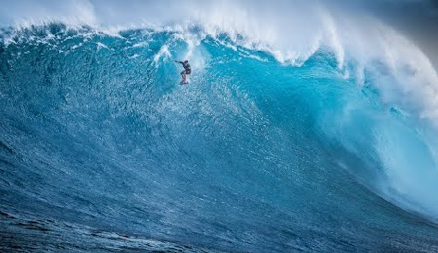 Kai Lenny airdrop Jaws. Photo: Screenshot/Youtube