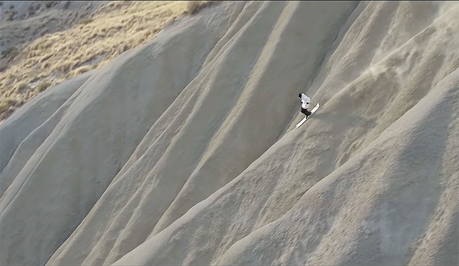 Candide Thovex in Ski the World