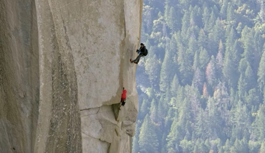Jimmy Chin films Alex Honnold on the trickiest section of his El Cap climb. Photo: Courtesy of HBO