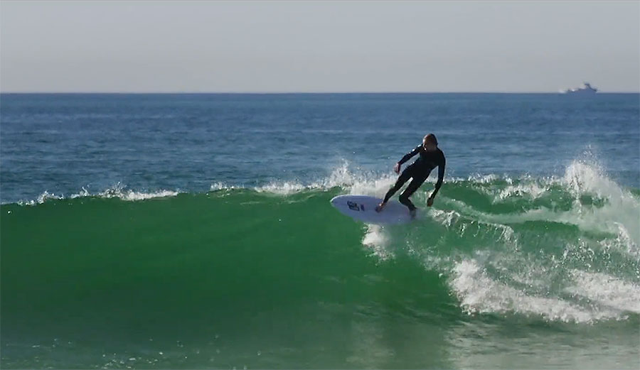 Troy Elmore surfing with style