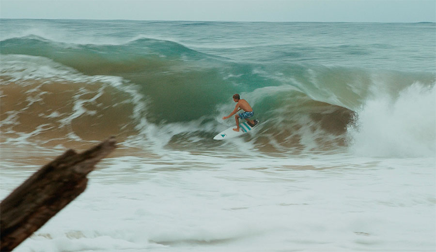 Rolling Review surf film