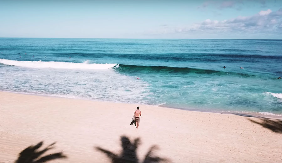 Koa Rothman surfing