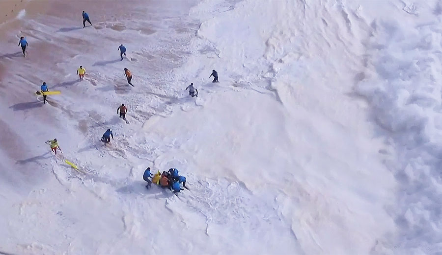 Alex Botelho big wave surfing accident at Nazaré