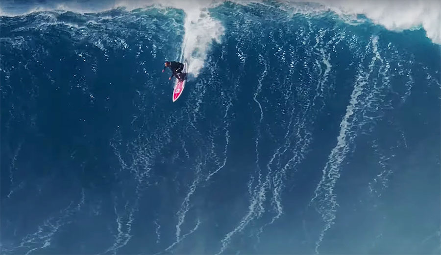 Billy Kemper surfing Jaws