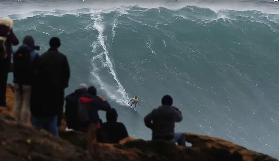 Big wave surfing at Nazaré