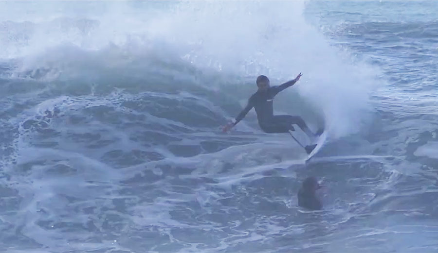 Surfing collison