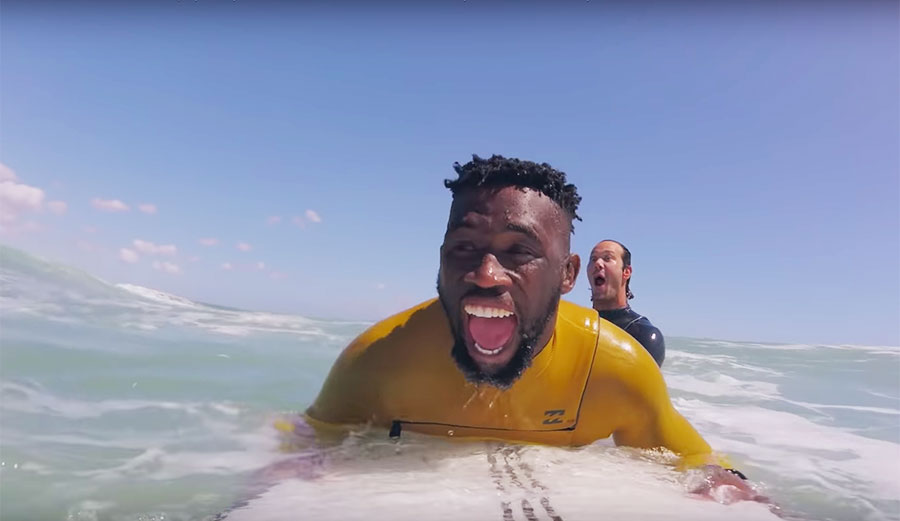 Jordy Smith took Siyamthanda Kolisi surfing