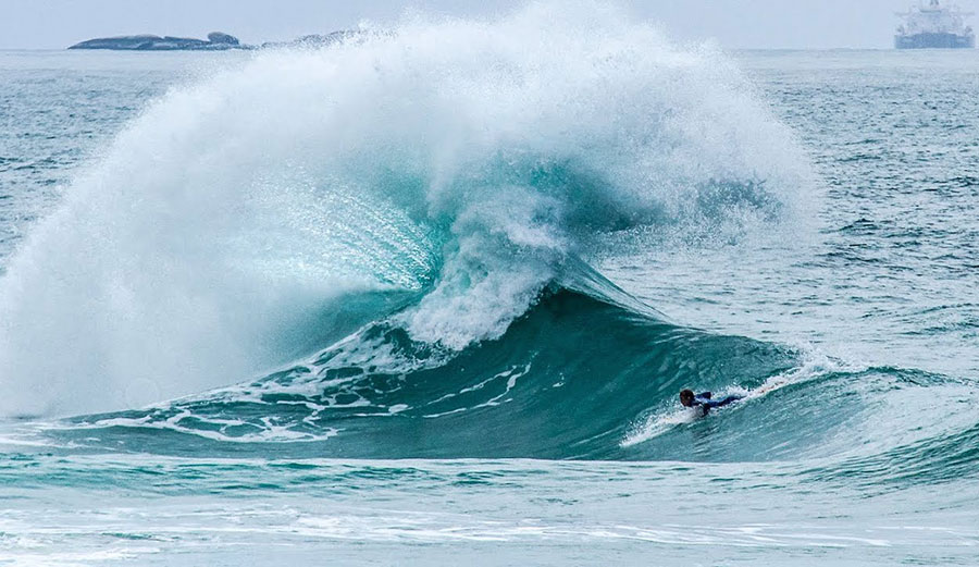 Weird waves with Jamie O'Brien in Brazil