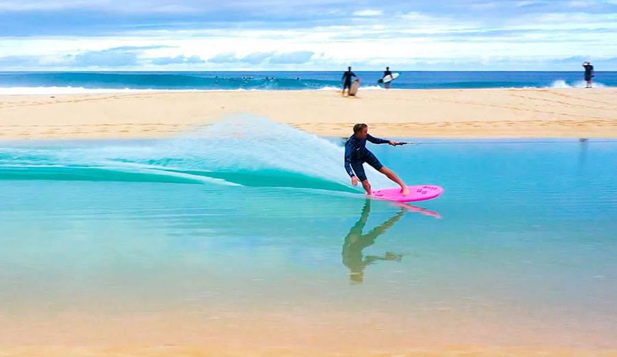 Jamie O'Brien surfing Pipeline