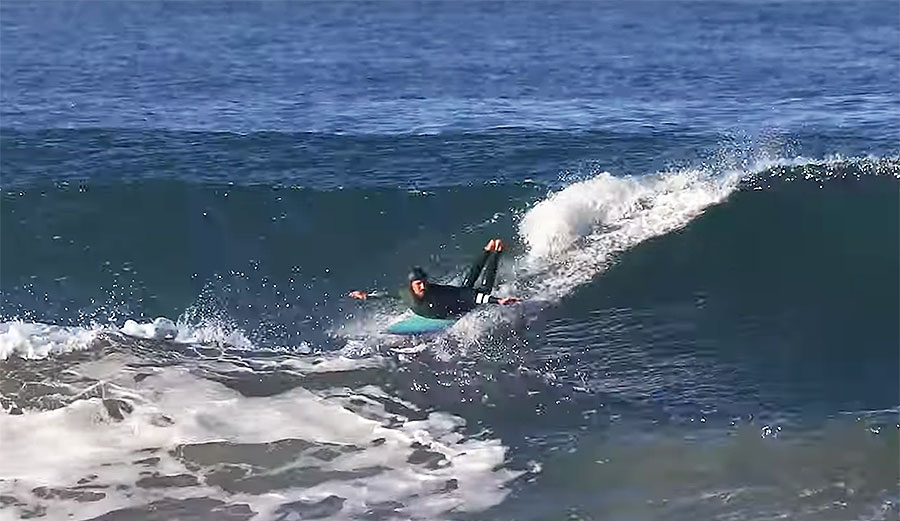 Rob Machado surfing