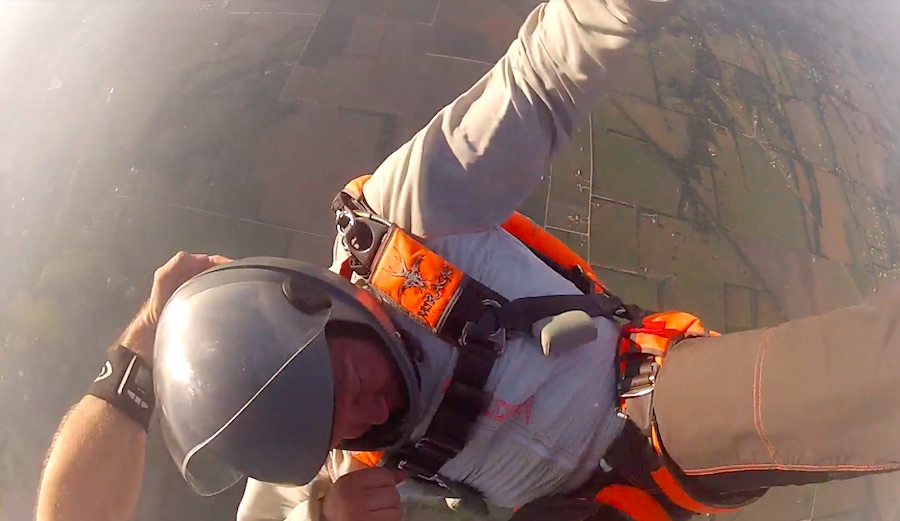 Watch This Skydiver Heroically Save His Buddy Who's Knocked Unconscious at 10,000 Feet