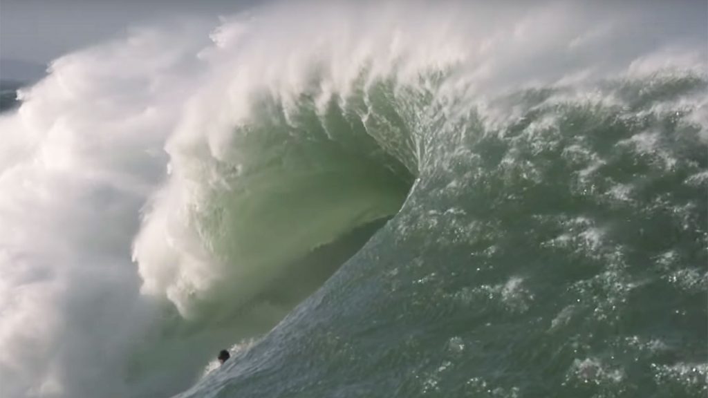 Nic Von Rupp surfing