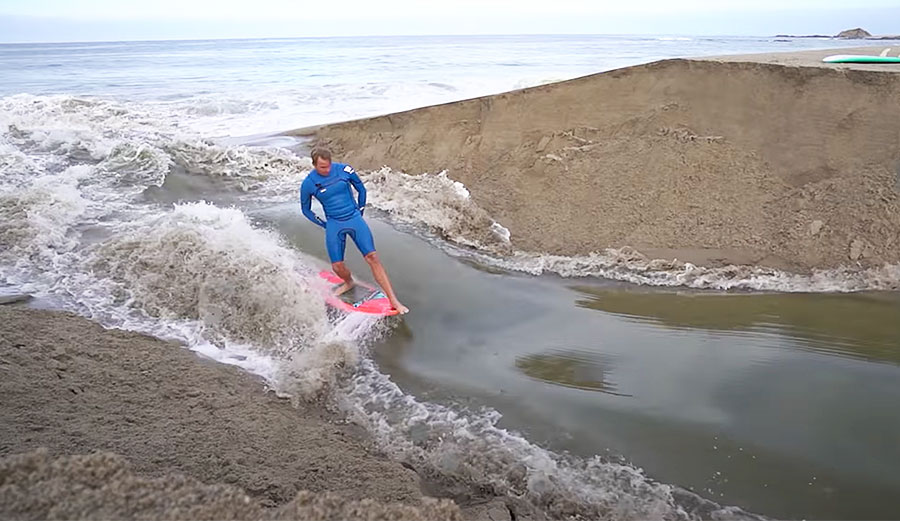 Jamie O'Brien river wave surfing