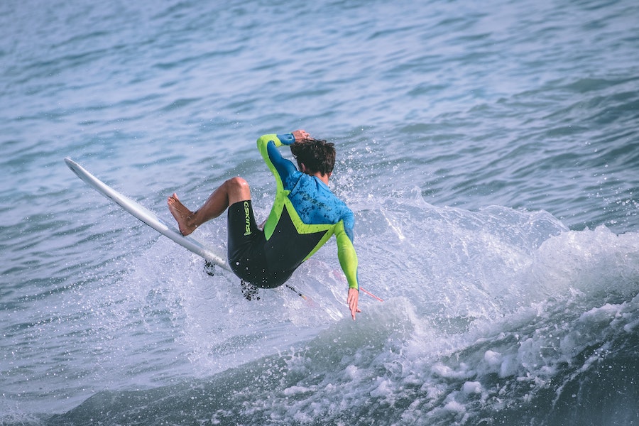 90 Days of Punishment: Learning to Surf on a Shortboard