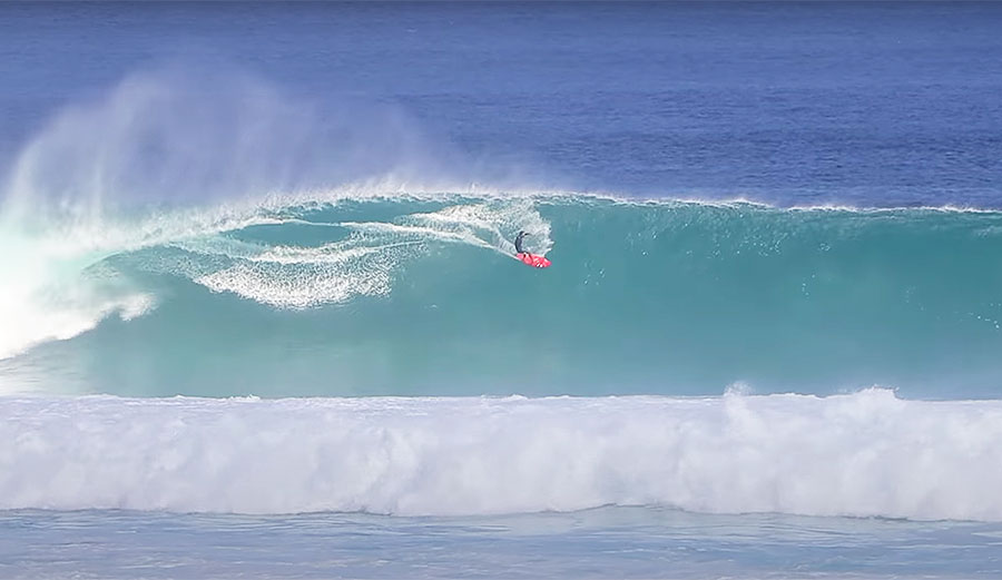 Bruno Santos surfing Uluwatu