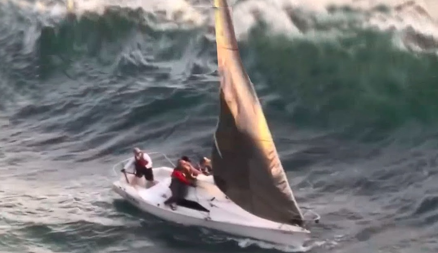 Video Compilation of Boats Caught Inside on Massive Days Is Truly Terrifying