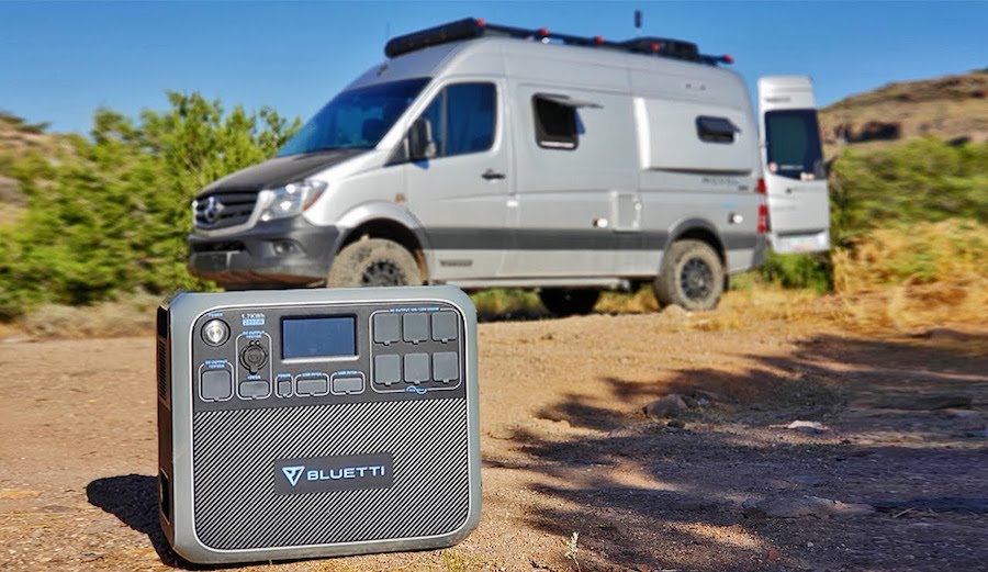 This Compact Solar Power Unit Will Run the AC in Your Van All Day