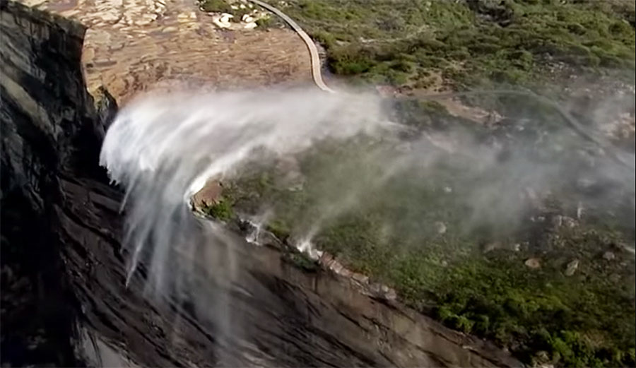 Reverse waterfall