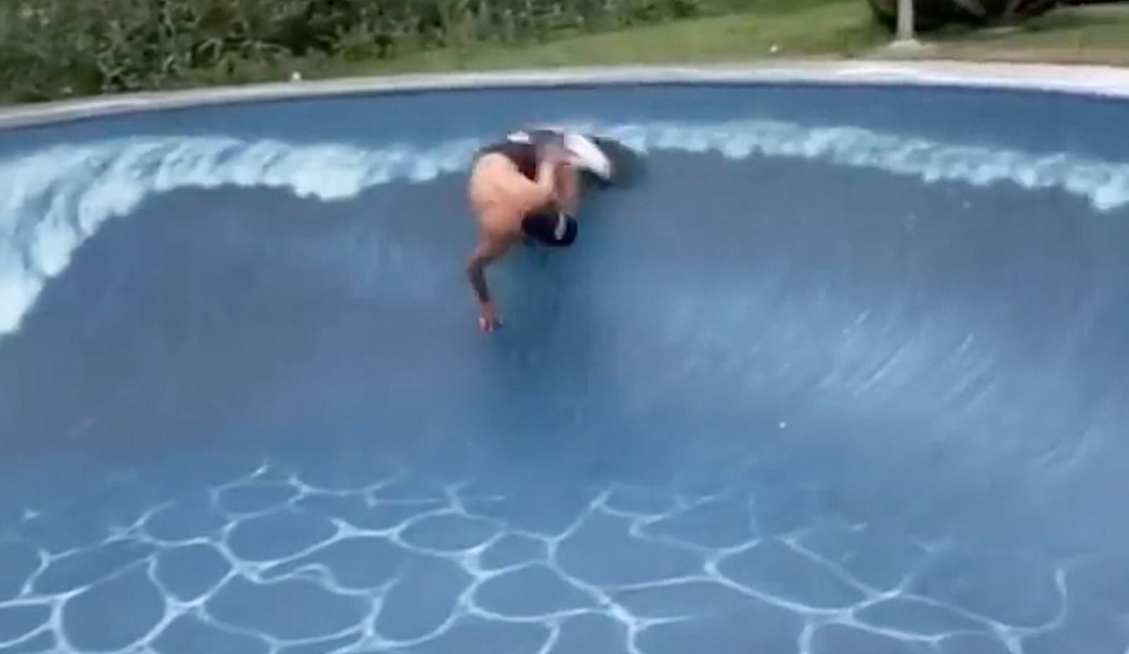 Loski Sessions Surf Skate Wave Pool