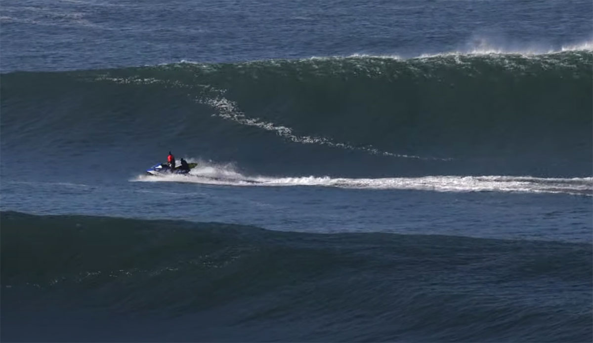 Ben Gravy tow surfing in Oregon