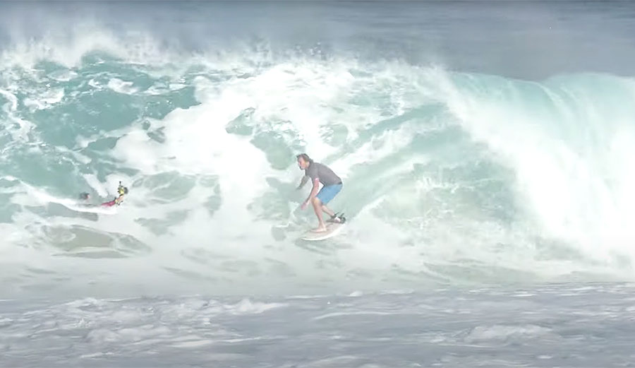 Ben Gravy surfing North Shore sandbar