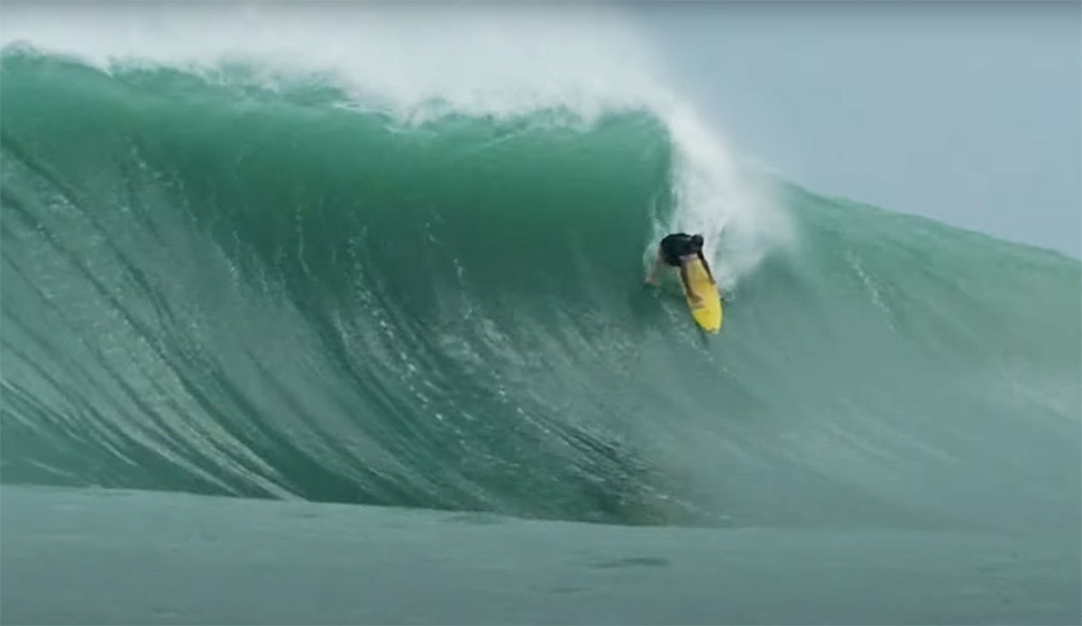 Koa Smith surfing Silverbacks in Panama