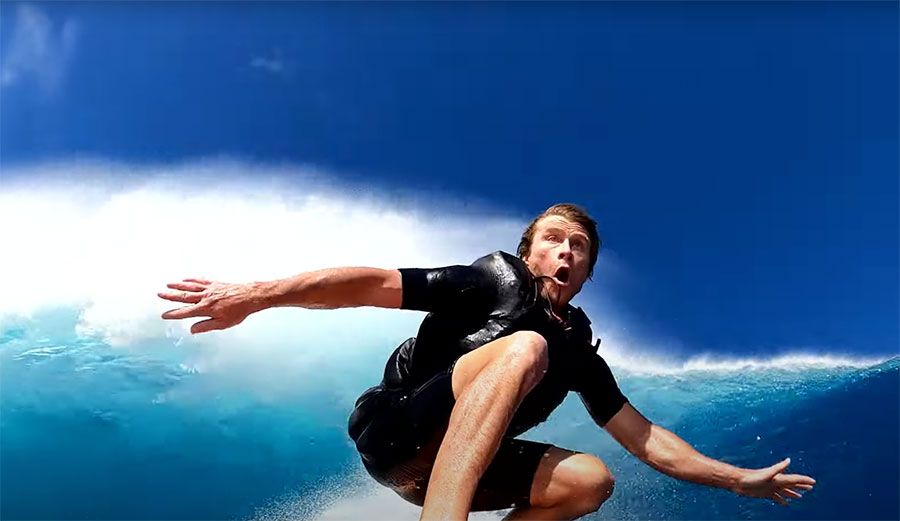 Mark Healey huge wipeout at outer reef