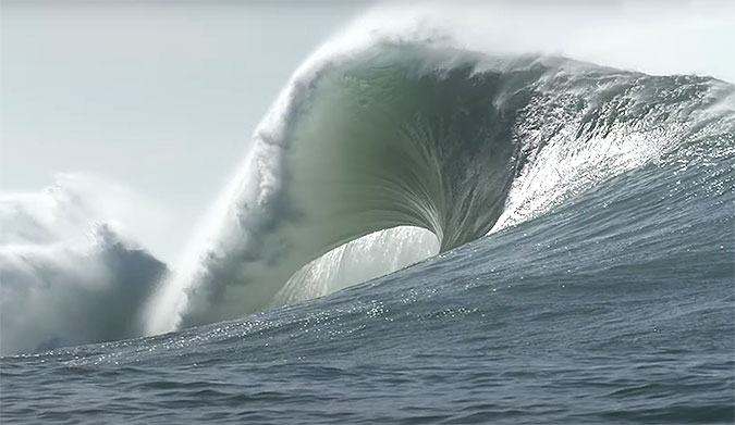 Big wave at Mavericks in California