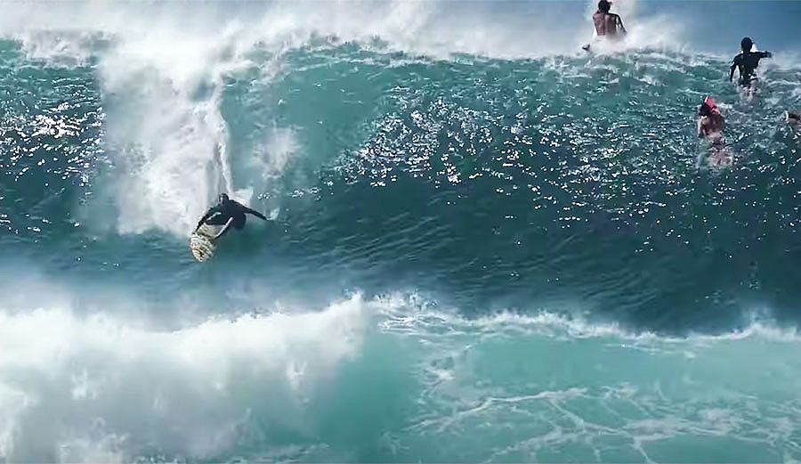 Jamie O'Brien surfing Pipeline