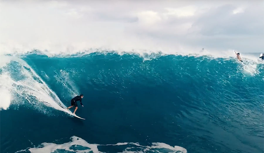 Koa Rothman surfing at Pipeline
