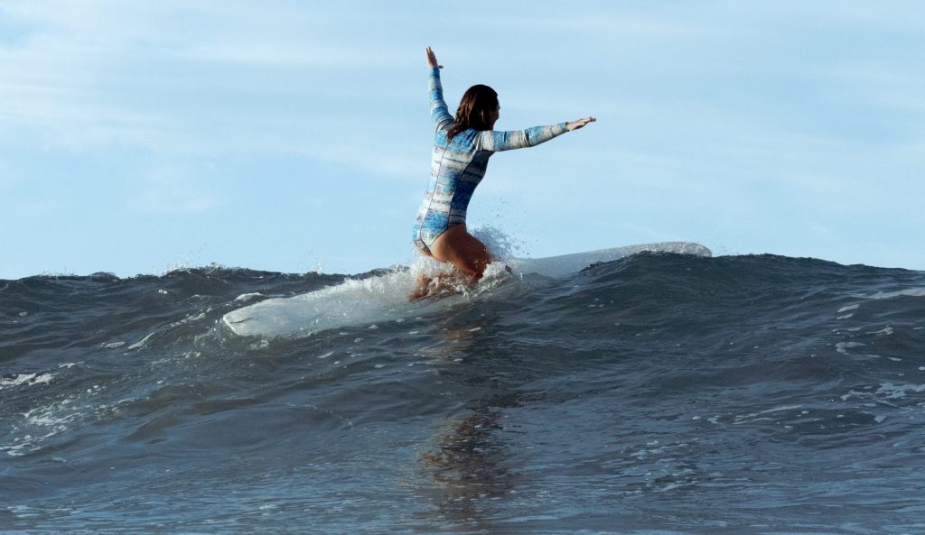 kassia meador , kassia meador's definitive guide to longboarding 2.0