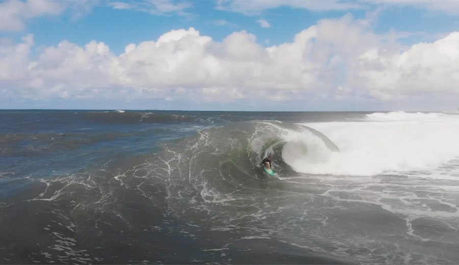 Nathan Florence surfing Backdoor Pipeline