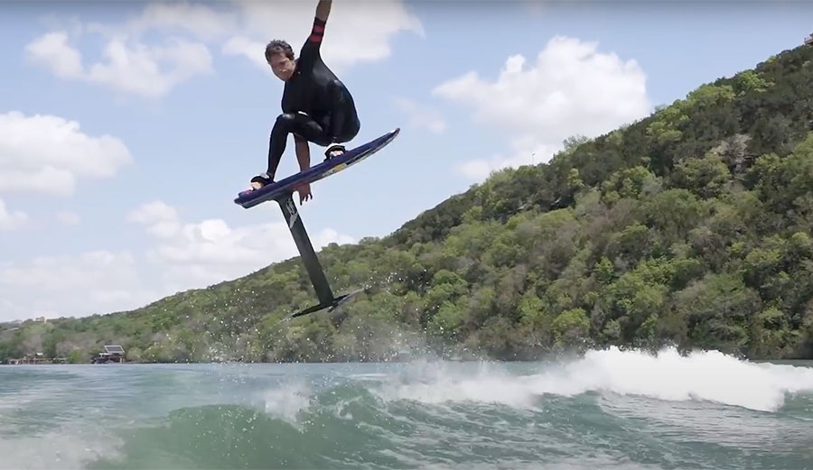 Kai Lenny foiling