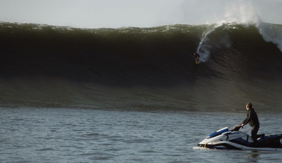 Kyle Thiermann surfing giant Mavericks