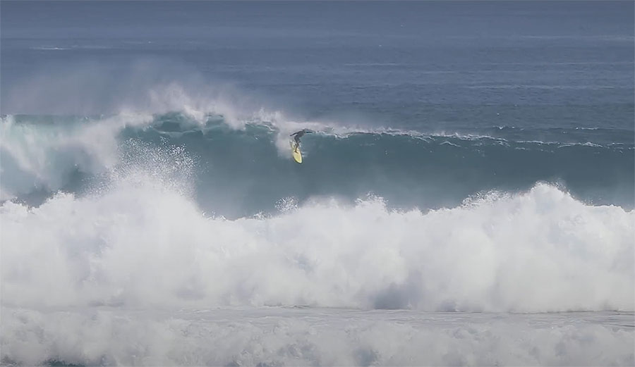 surfing at solid Uluwatu