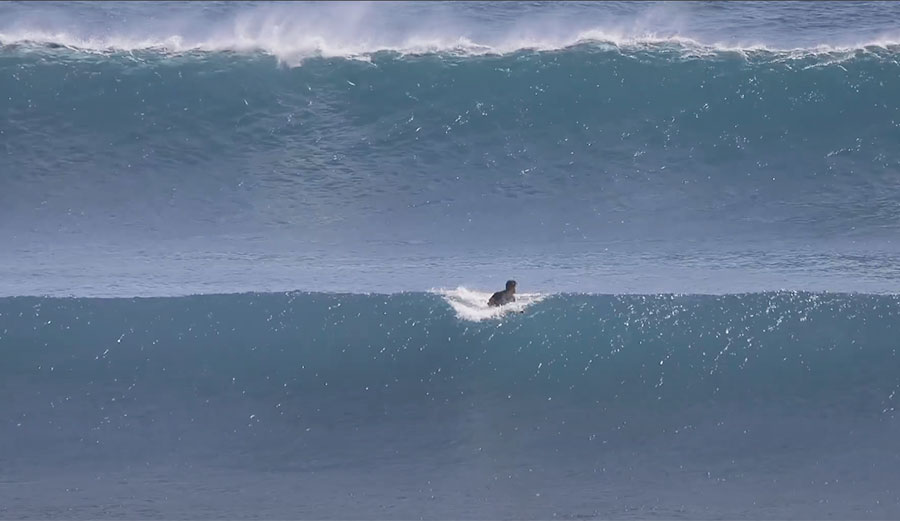 Uluwatu surfer