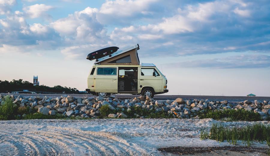 camper van unsplash